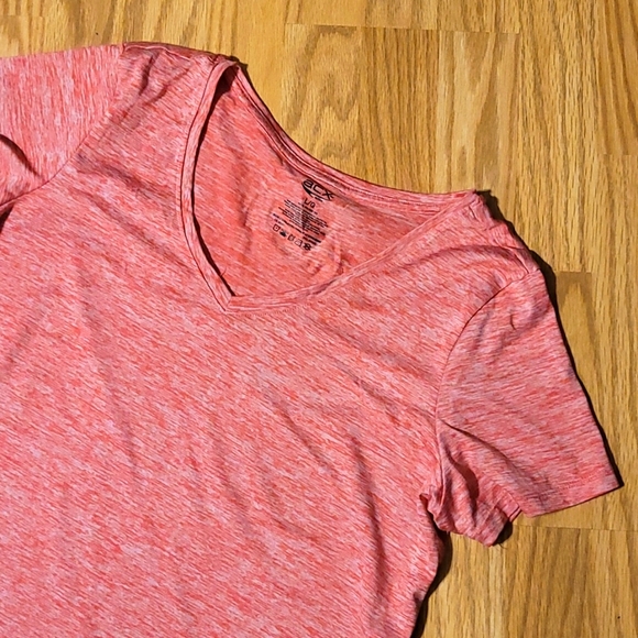 Pink top - Picture 2 of 3